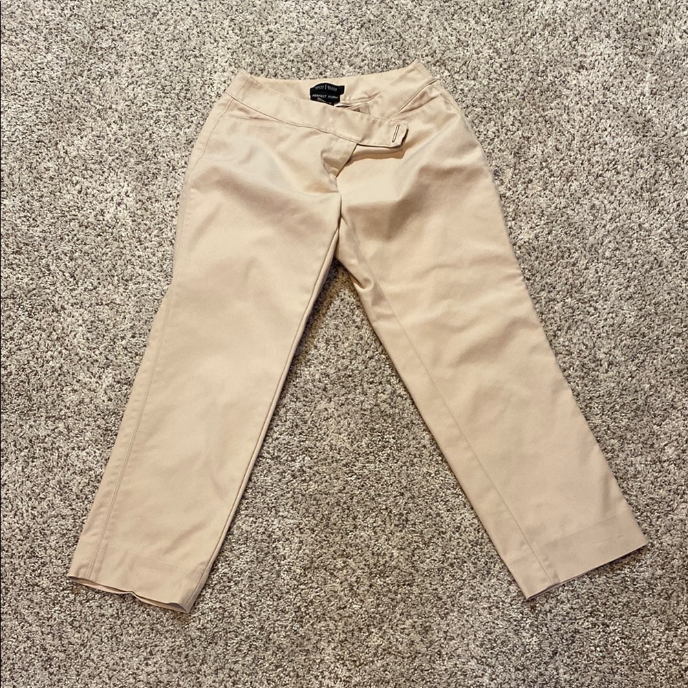 Women’s Tan Pants
